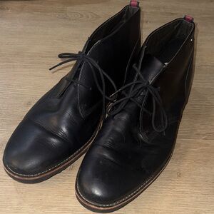 Timberland Dark Leather Chukka Boots
